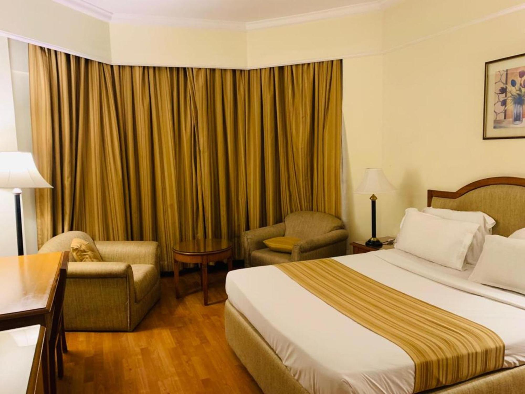 Katriya Hotel And Tower Χιντεραμπάντ Εξωτερικό φωτογραφία