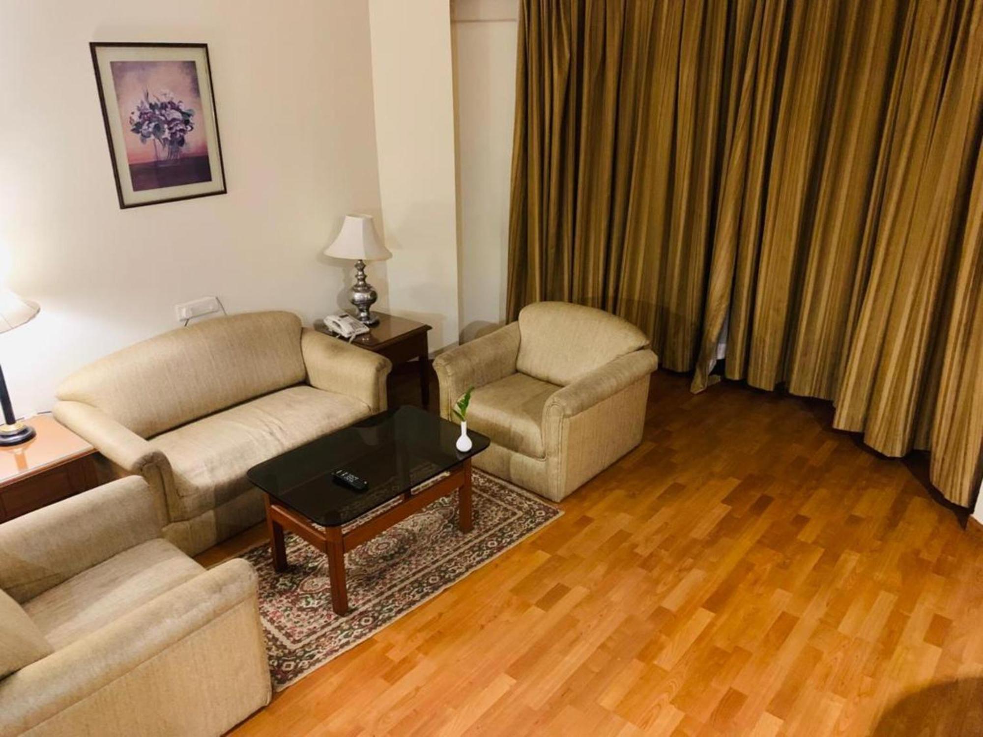 Katriya Hotel And Tower Χιντεραμπάντ Εξωτερικό φωτογραφία