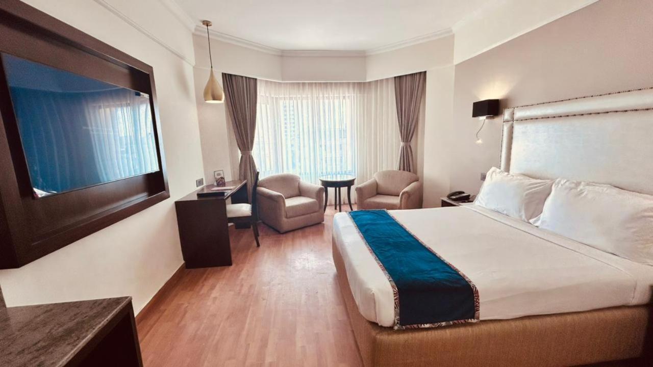 Katriya Hotel And Tower Χιντεραμπάντ Εξωτερικό φωτογραφία