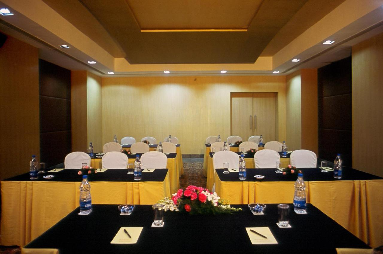 Katriya Hotel And Tower Χιντεραμπάντ Εξωτερικό φωτογραφία